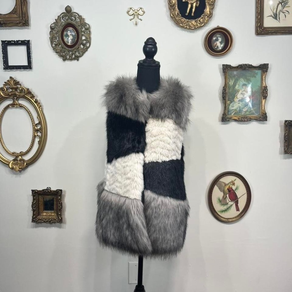 Vintage Patchwork Faux Fur Vest Black White Gray Y2K